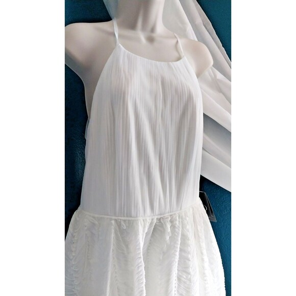 NWT Adrianna Papell AP1E207841 - Halter Sleeveless Formal Dress White Sz 12 - Picture 2 of 11